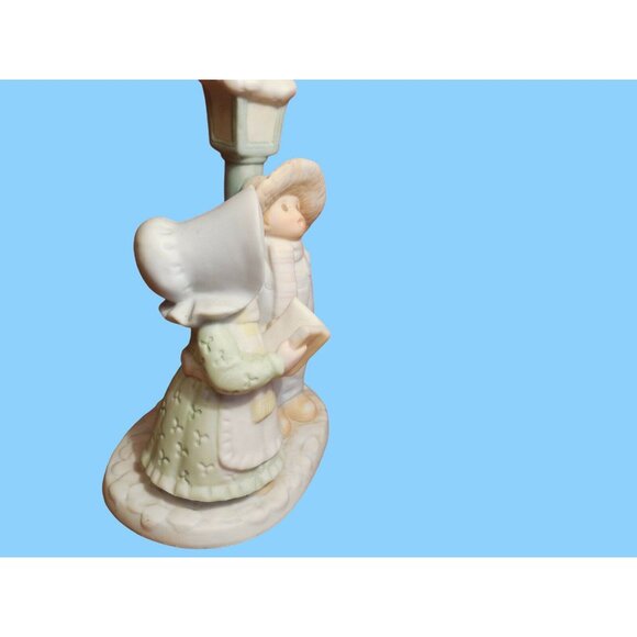 CIRCLE OF FRIENDS Figurine- JOY TO THE WORLD By MASTERPIECE  Homco 1992 - Picture 3 of 14